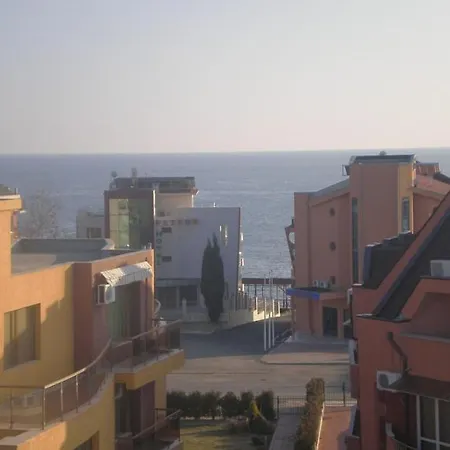 Levante Large Studio Appartamento Nesebar